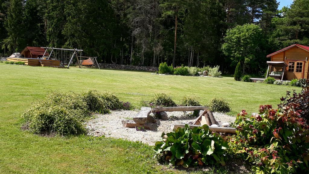 Maenniste Holiday Home Hiievalja Exterior foto